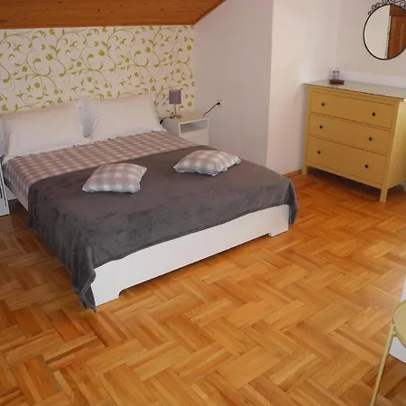 Ferienwohnung Fur 5 Personen Ca 55 Qm In Crikvenica, Kvarner Bucht Und Umgebung *